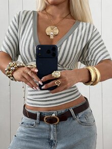 SHEIN EZwear 女款條紋V領短袖修身休閒百搭T恤 - 淺灰色 - 查看 5