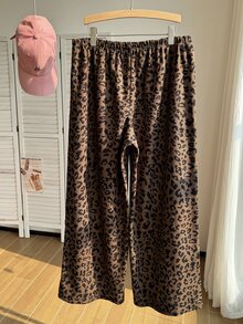 Comfortcana Plus Size Vintage Leopard Print Corduroy Thermal Lined Sweatpants, Autumn/Winter - Brown - View 2