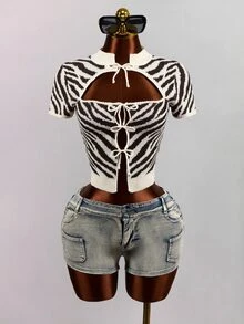 Mistrie American Retro Zebra Stripe Ribbed Knit Short Sleeve New Chinese Style Frog Button Halter Neck Hollow Out Multi-Tie Fitted Cropped Top - Beige - View 8