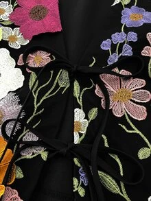GlowEve CURVE Plus Size Colorful Floral Embroidered Sleeveless Jacket Fall - Multicolor - View 5