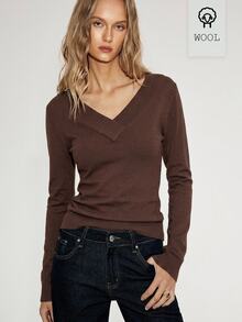 ATUI Studio Autumn/Winter Casual Minimalist Elegant Versatile Solid Color Slim Fit Sweater Brunch Coffee Brown - Brown - View 2