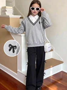 SHEIN Explorewe 少女大學風 2合1 黑白配色上衣 翻領 V領 雙條紋對比飾邊 胸前蝴蝶結印花 秋季校園生日 80年代風 - 灰色 - 查看 3