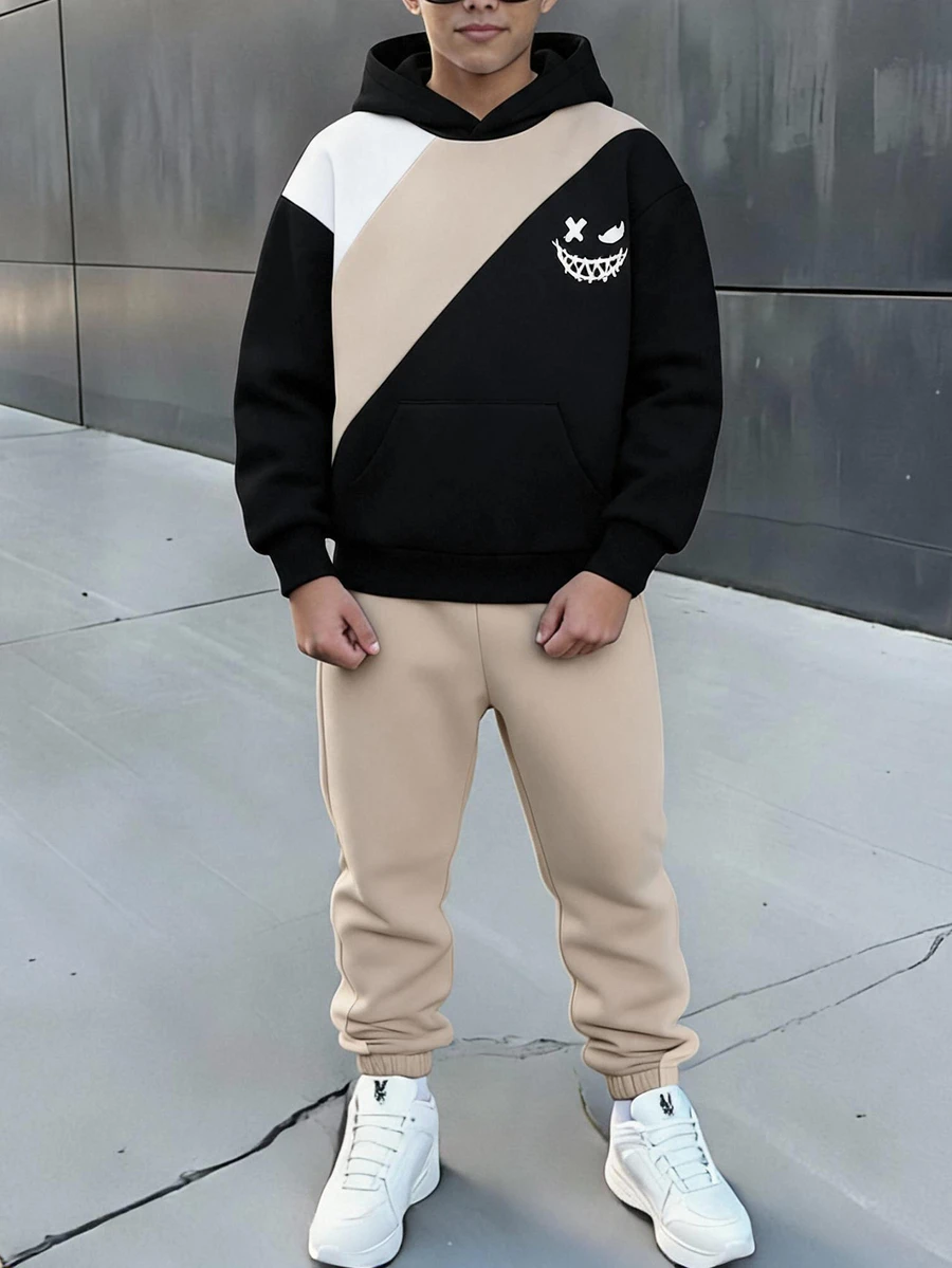SHEIN 2件組青少年男孩英文字母圖案連帽衛衣與抽繩長褲，冬季返校穿搭