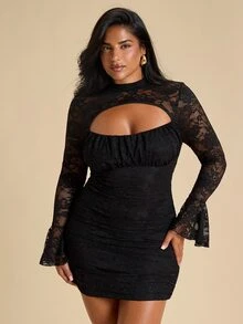 SHEIN BAE CURVE Plus Size Autumn/Winter Solid Black Cut-Out Long Sleeve Lace Patchwork Club Going Out Party Fitted Elegant Goth Sexy Mini Dress Chic Evening Halloween - Black - View 3