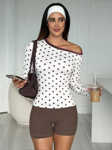 Dewbera Dewbera Polka Dot Print Asymmetric Collar Sports T-Shirt - Apricot - View 4