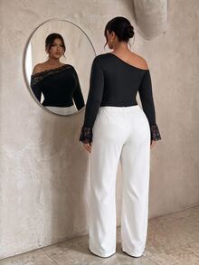 Firerie Plus Size Lace Patchwork Asymmetrical Collar Bodysuit - Black - View 3
