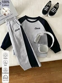 SHEIN Genkimix Kids Boys Korean Style Minimalist Black & Grey Color Block Raglan Sleeve Crew Neck Sweatshirt With Matching Color Block Loose Sweatpants Set, Spring Daily Wear - Grey - View 3