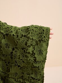 LOTSLUV Atasan Renda dengan Kerah Tinggi dan Hiasan Ruffle - Hijau - View 7