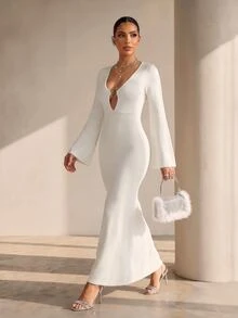 Structelle O-Ring Cut Out Front Mermaid Hem Sweater Dress - Beige - View 4