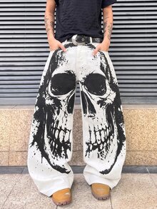 ROMWE MEN Men's Loose Fit Denim Jeans With Skull Print And Pockets - Black and White - View 1