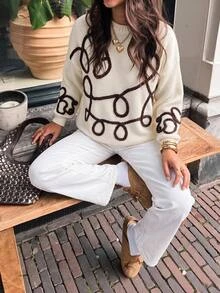 Vivid Eden Sweater Rajut Mohair Lembut Motif Bunga 3D untuk Wanita, Potongan Longgar dan Nyaman, Atasan Rajut Putih Leher Bulat dengan Simpul Tali 3D Berongga - Putih - View 1