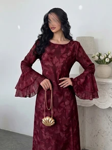 Yasmyna 女款粉色春夏修身圓領花卉印花荷葉邊喇叭袖長袖洋裝，優雅約會派對度假穿搭 - 酒紅色 - 查看 4