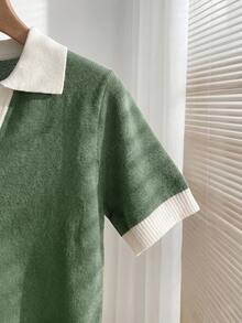 SHEIN Franclia 女款春夏拼色休閒學院風 Polo 領短袖修身針織上衣，優雅百搭綠色與白色條紋早午餐風 - 墨綠色 - 查看 8