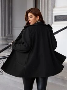 Chikora Jaket Wol Campuran Lengan Panjang Wanita Ukuran Besar dengan Kancing Logam dan Saku Depan - Hitam - View 2