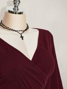 SHEIN ICON 女款夏季休閒純色收腰T恤 - 中紫紅色 - 查看 7