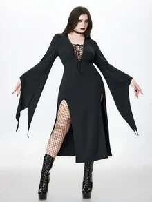 ROMWE Gaun Ukuran Plus Seksi Gaya Gothic Gelap dengan Desain Leher V dan Tali Pengikat, Lengan Lonceng, dan Belahan. - Hitam - View 1