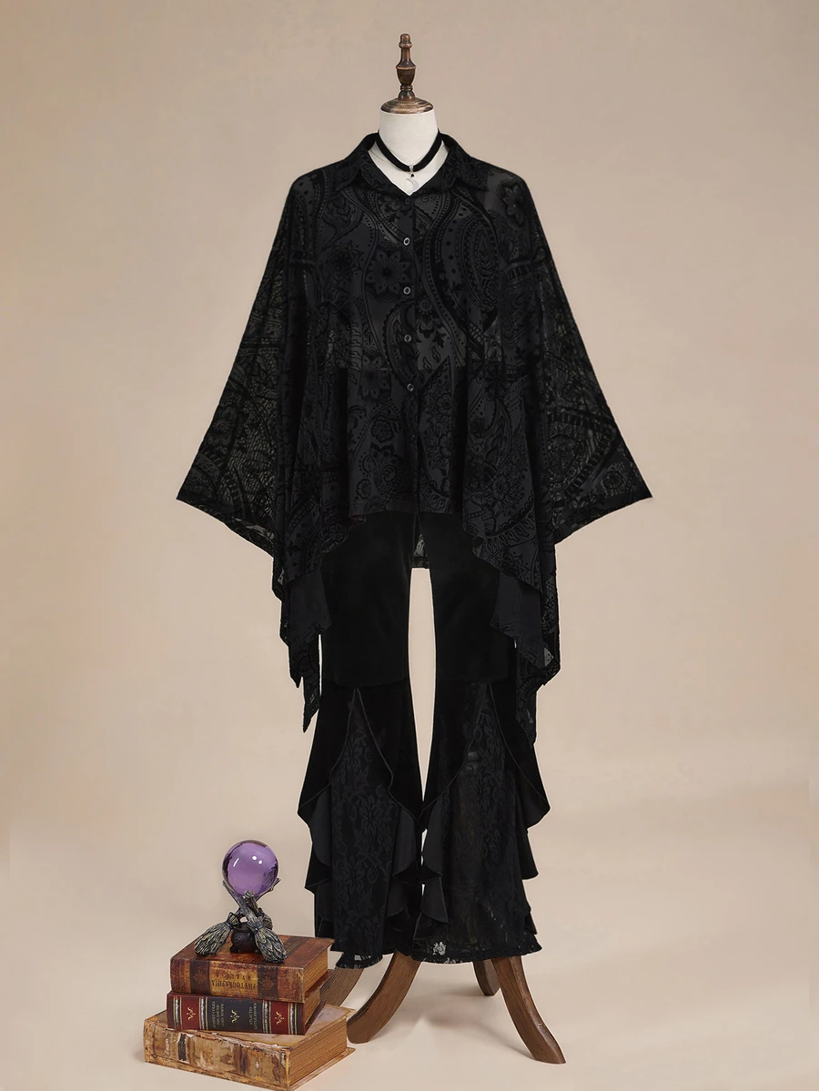 ROMWE Hippie Jaket Ukuran Besar Longgar dengan Desain Berongga Berbahan Kain Beludru Gaya Ramalan Gotik Gelap - Hitam - View 1