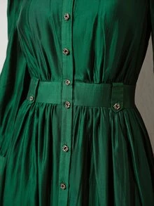 Aveloria Modichic Gaun A-Line Mengembang Bertekstur Satin Kerah Tegak Kancing Sabuk Lebar Lengan Mengembang Elegan Retro Hijau Zamrud Polos Panjang Gaun Makan Malam Tahun Baru Musim Gugur - Hijau - View 2