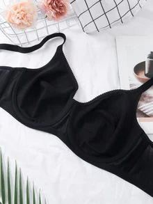 DesireSculpt Minimalist Thin Underwire No Padding Plus Size Bra - Black - View 6