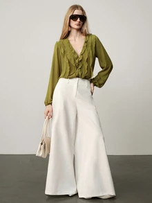 Aveloria Modichic Blus Wanita Longgar Bahan Chiffon Leher V Kancing Berumbai Manset Elastis Lengan Panjang Elegan Romantis Hijau Zaitun Musim Gugur untuk Makan Malam dan Kantor - Hijau - View 7