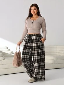 Solflare Plus Size Winter Plaid Warm Pants - Black and White - View 6