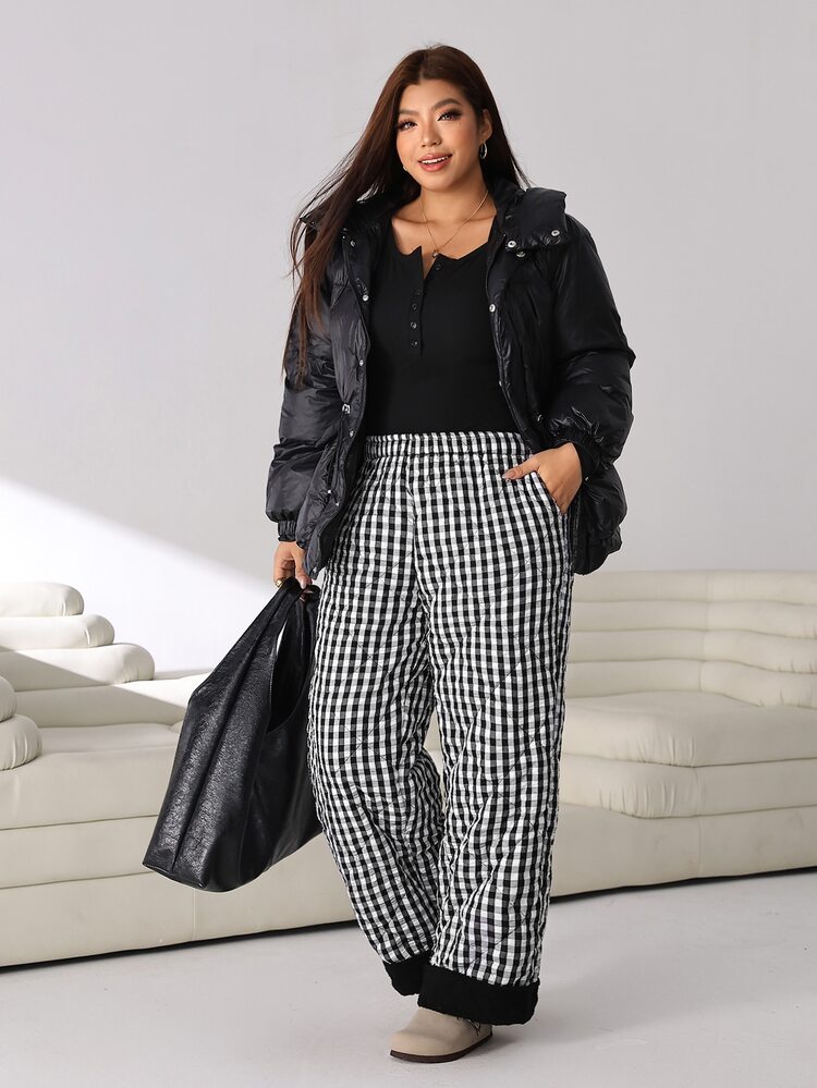 Solflare Plus Size Women's Plaid Casual Versatile Everyday Travel Long Pants - Black and White - View 4