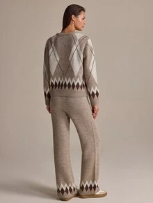 SHEIN Taupe Argyle Knit Cardigan Button Front Geometric Pattern Soft Cozy Cropped Sweater Vintage Preppy Fall Winter Top With Pant 2 Pcs Set - Mocha Brown - View 2