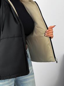 Pariaura Women's Black Quilted Puffer Vest With Hood - Black - View 10
