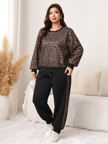 SHEIN LUNE Plus Size Leopard Print Long Sleeve Sweatshirt And Pocket Cuffed Pants 2 Pieces Set - Mocha Brown - View 3