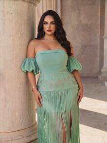 Coutiva Plus-Size Long Formal Evening Gown With Twisted Linen Patchwork Chiffon And A Long Tassel Hem (Heavy-Work Design) - Green - View 1
