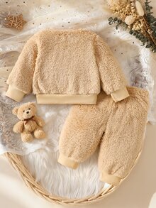 SHEIN 2件組嬰兒男孩女孩軟萌可愛風 3D熊耳朵卡通熊貼花刺繡長袖毛絨上衣與毛絨長褲，精緻刺繡，柔軟舒適面料，適合日常穿著、派對、慶祝，秋冬新品，0-12個月 - 杏色 - 查看 4