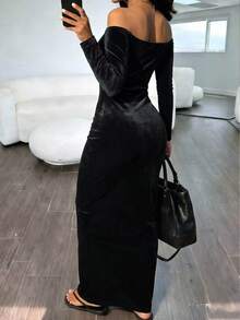 SHEIN EZwear Women's Black Off-Shoulder Long-Sleeved Slit Fitted Long Party Velvet Dress - Black - View 3