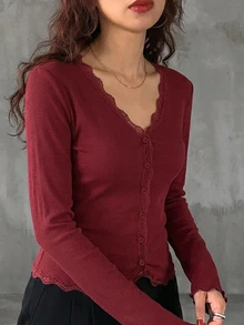DAZY Burgundy Lace Patchwork Slim Fit Women's T-Shirt - Burgundy - View 5
