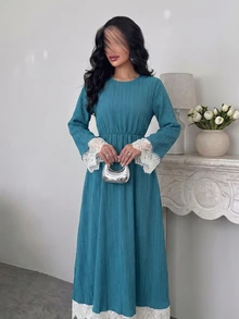 SHEIN Najma Gaun Panjang Leher Bulat Putih Berlipit dengan Renda Kontras untuk Sehari-hari, Gaun Formal untuk Liburan Keluarga Musim Dingin, Sederhana dan Elegan - Biru - View 9