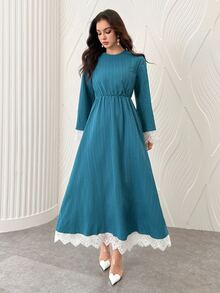SHEIN Najma Gaun Panjang Leher Bulat Putih Berlipit dengan Renda Kontras untuk Sehari-hari, Gaun Formal untuk Liburan Keluarga Musim Dingin, Sederhana dan Elegan - Biru - View 6