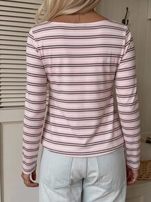 CovetEZ 粉色條紋休閒優雅浪漫女款對比色蕾絲心領長袖T恤，適合週年紀念、日常穿著、度假與夏季穿著 - 彩色 - 查看 2