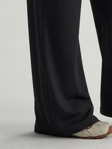 Easithlete Easithlete Women's Plus Size Solid Color High Waist Pockets Sports Flare Leggings - Black - View 6