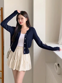 DAZY Cardigan Lengan Panjang Wanita Warna Polos Kasual Serbaguna untuk Aktivitas Sehari-hari di Musim Gugur - Navy Blue - View 6