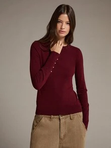 MOTF PREMIUM ALL-MATCH VERSATILE BUTTON DECOR FITTED KNIT SWEATER - Burgundy - View 4