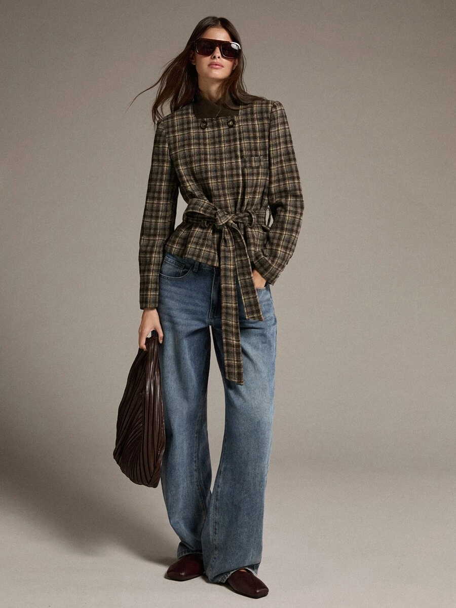 MOTF PREMIUM Short Waist-Cinching Plaid Wide Shoulder Regular Jacket, Autumn/Winter - Coffee Brown - View 1