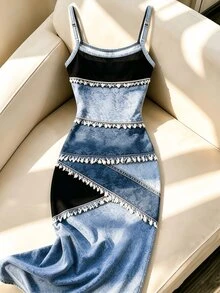 Resyla Women Colour-Blocked, Digital-Print, Spaghetti-Strap, Fitted, Mid-Length Dress - Multicolor - View 2