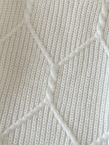 SHEIN 1件女款白色套頭毛衣，高領菱格紋理，純色簡約百搭，寬鬆柔軟溫柔風，適中厚度，下擺整齊，柔軟舒適，適合日常休閒穿著、外出、購物，秋冬款 - 白色 - 查看 4