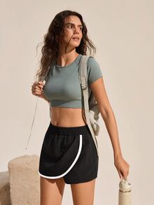 Exploreva Exploreva 女款拼色對比飾邊彈性腰戶外運動裙褲，適合運動穿著 - 黑色 - 查看 7