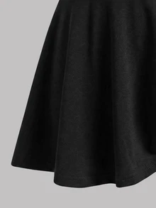 SHEIN Girls' Solid Color A-Line Mini Skirt, Light Gray And Pure Black, Minimalist Athletic Wide Waistband, Flared Umbrella Hem, Short Fit, Simple Autumn - Multicolor - View 4