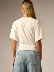 AiiRZ Cream Scoop Neck Boxy Crop T-Shirt With Short Sleeves Casual Everyday Summer Essential Relaxed Cropped Top - White - View 3