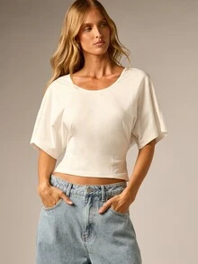AiiRZ Cream Scoop Neck Boxy Crop T-Shirt With Short Sleeves Casual Everyday Summer Essential Relaxed Cropped Top - White - View 6