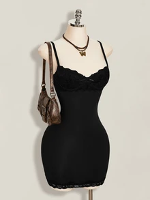 SHEIN ICON Y2K 夏季女士外出黑色性感夜店派对沙滩毕业典礼纯色蕾丝拼接修身吊带迷你连衣裙 - 黑色 - 查看 14