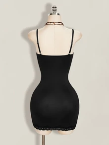 SHEIN ICON Y2K 夏季女士外出黑色性感夜店派对沙滩毕业典礼纯色蕾丝拼接修身吊带迷你连衣裙 - 黑色 - 查看 16