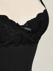 SHEIN ICON Y2K 夏季女士外出黑色性感夜店派对沙滩毕业典礼纯色蕾丝拼接修身吊带迷你连衣裙 - 黑色 - 查看 11