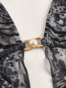 SHEIN ICON Vintage Leopard Print Backless Halter Crop Top With Split Hem - Multicolor - View 4